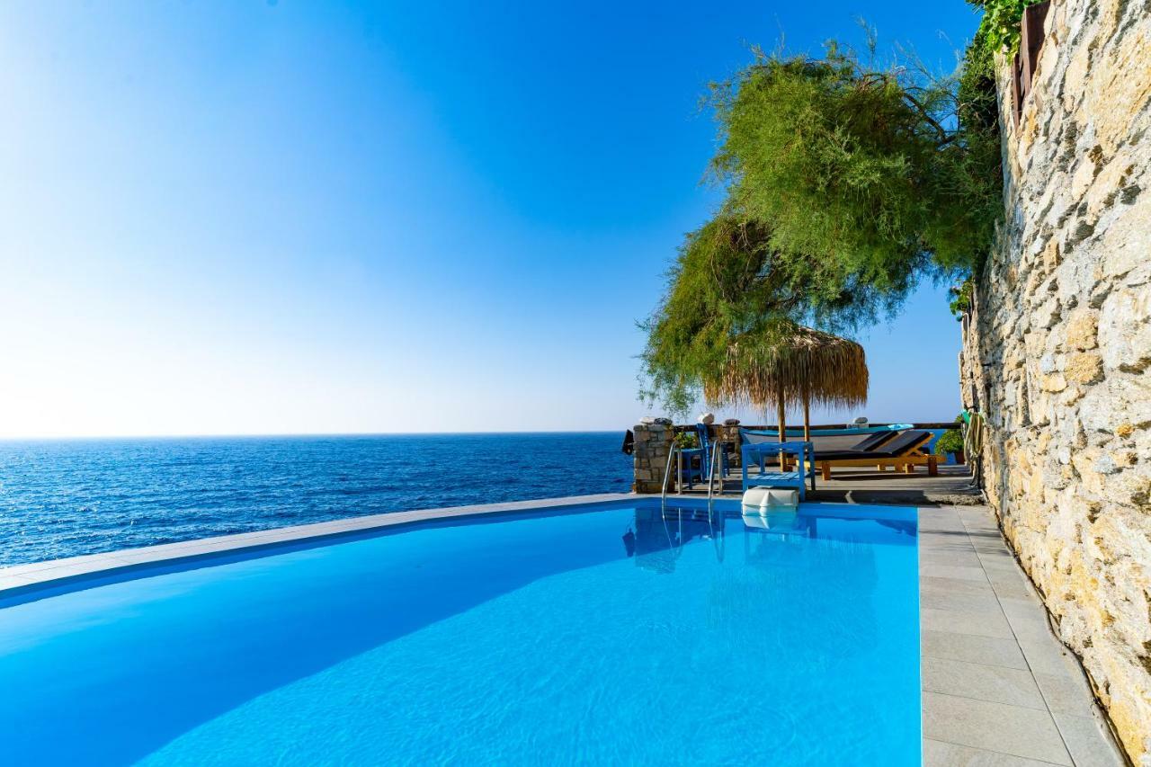 Гостевой дом Ikarian Endless Blue Kouniadi Экстерьер фото